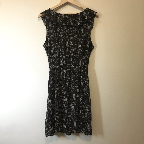 Retro Floral Boho Ruffle Collar Sleeveless Belted Dress - Picture 3 of 16